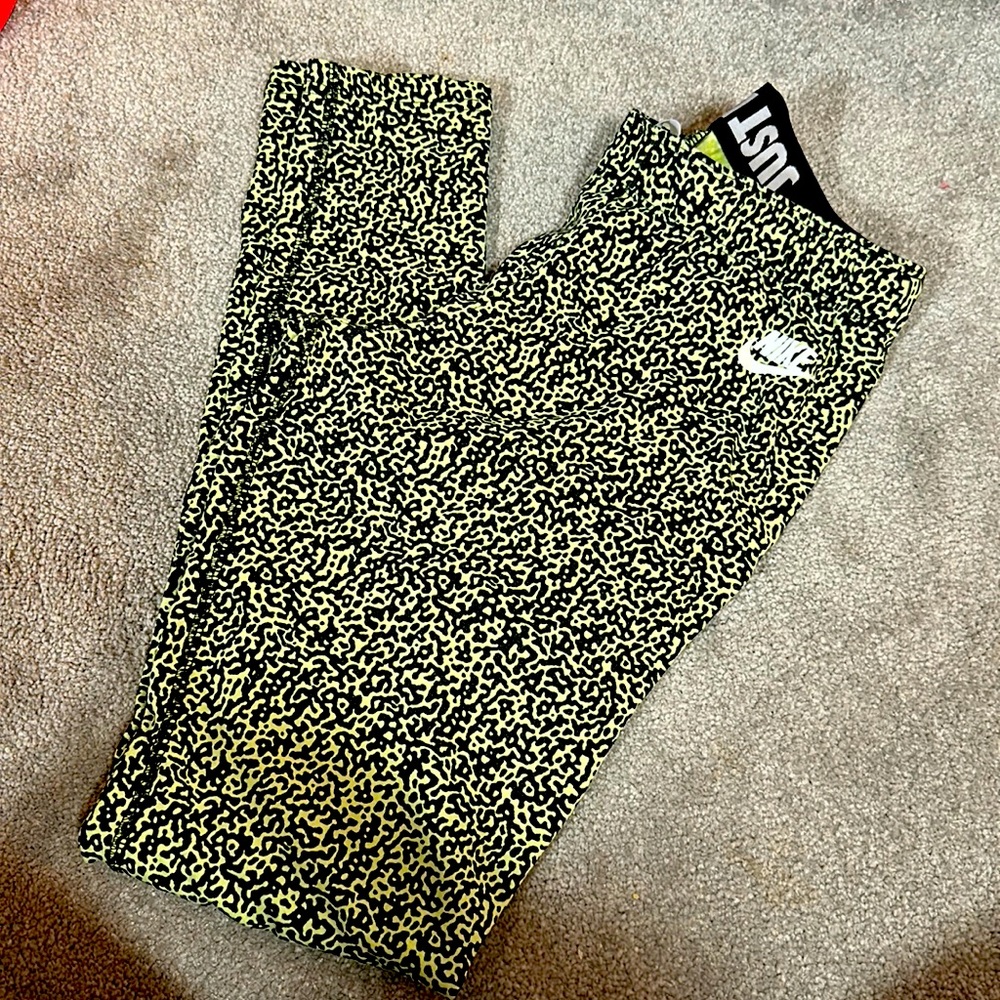 Nike leggings - sm